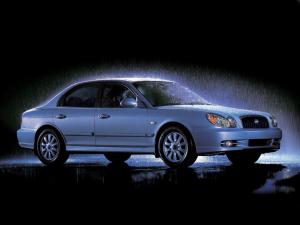 Hyundai Sonata 2001 года